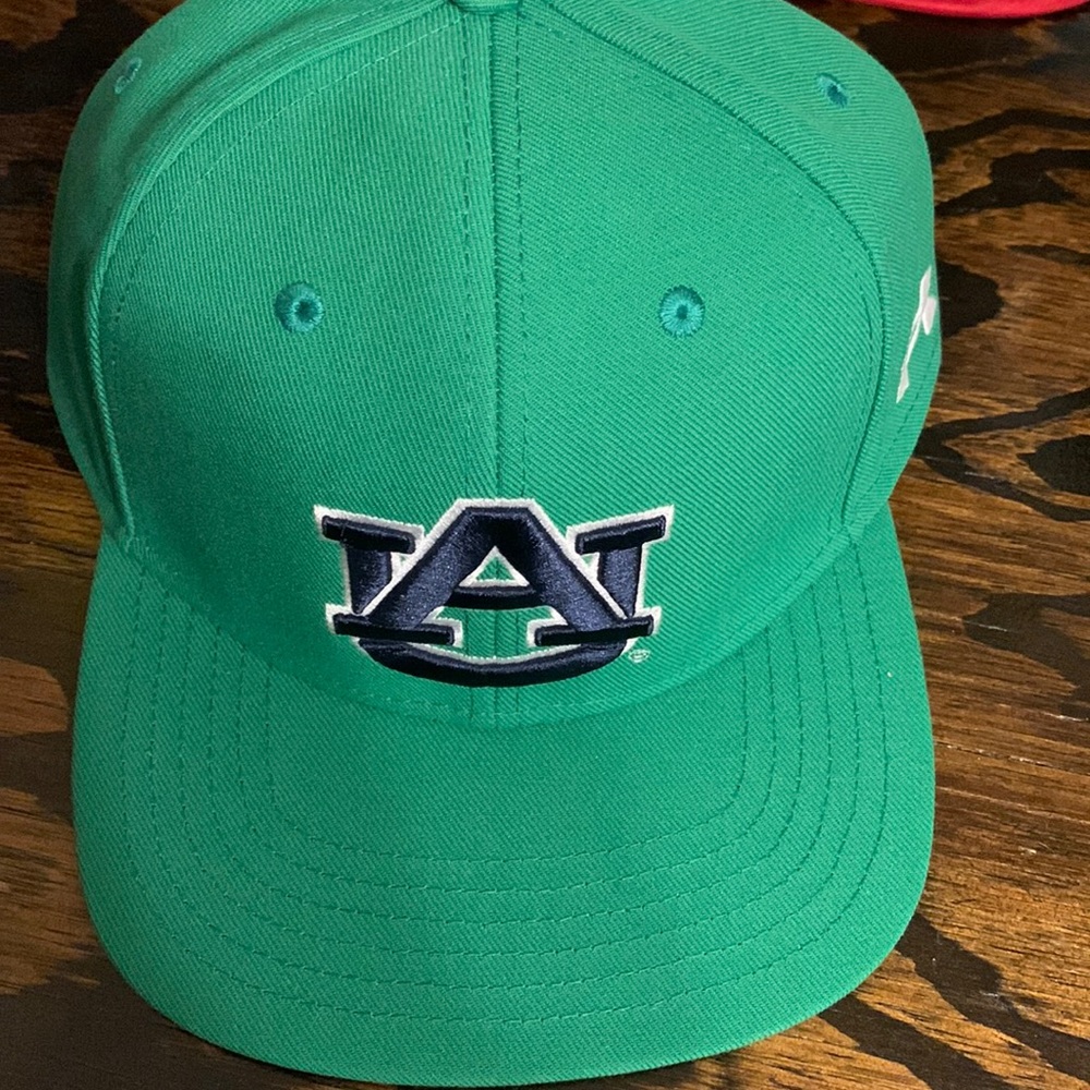 Auburn University Tigers Kelly Green Hat